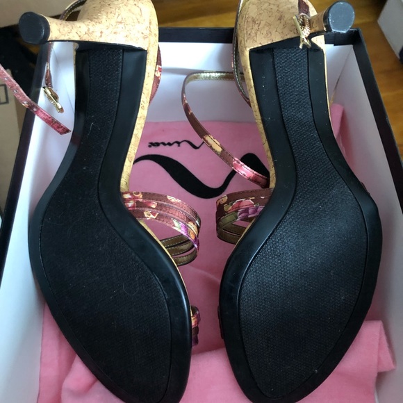 Nina Strappy sandals NWOT - Picture 5 of 6